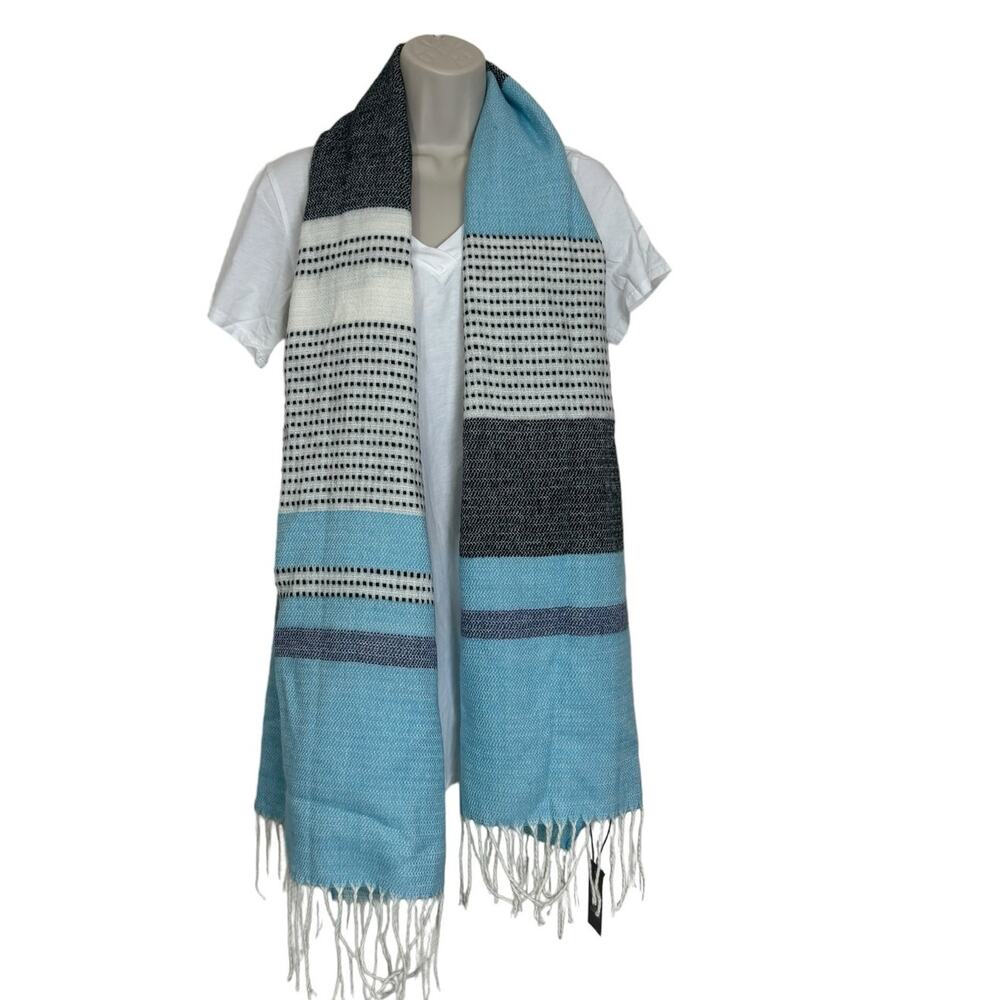 Vince Camuto Large Convertible Scarf in Blue, Cream, Black  NEW